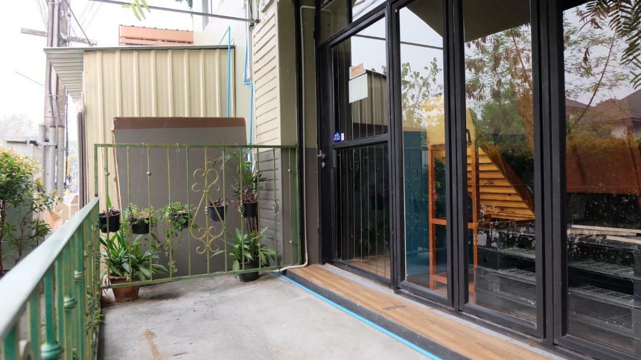 Why Not House Chiang Mai Exterior foto
